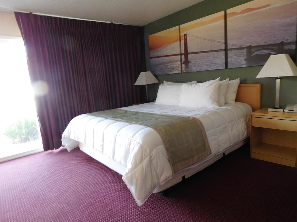 Days Inn By Wyndham Novato/San Francisco Экстерьер фото
