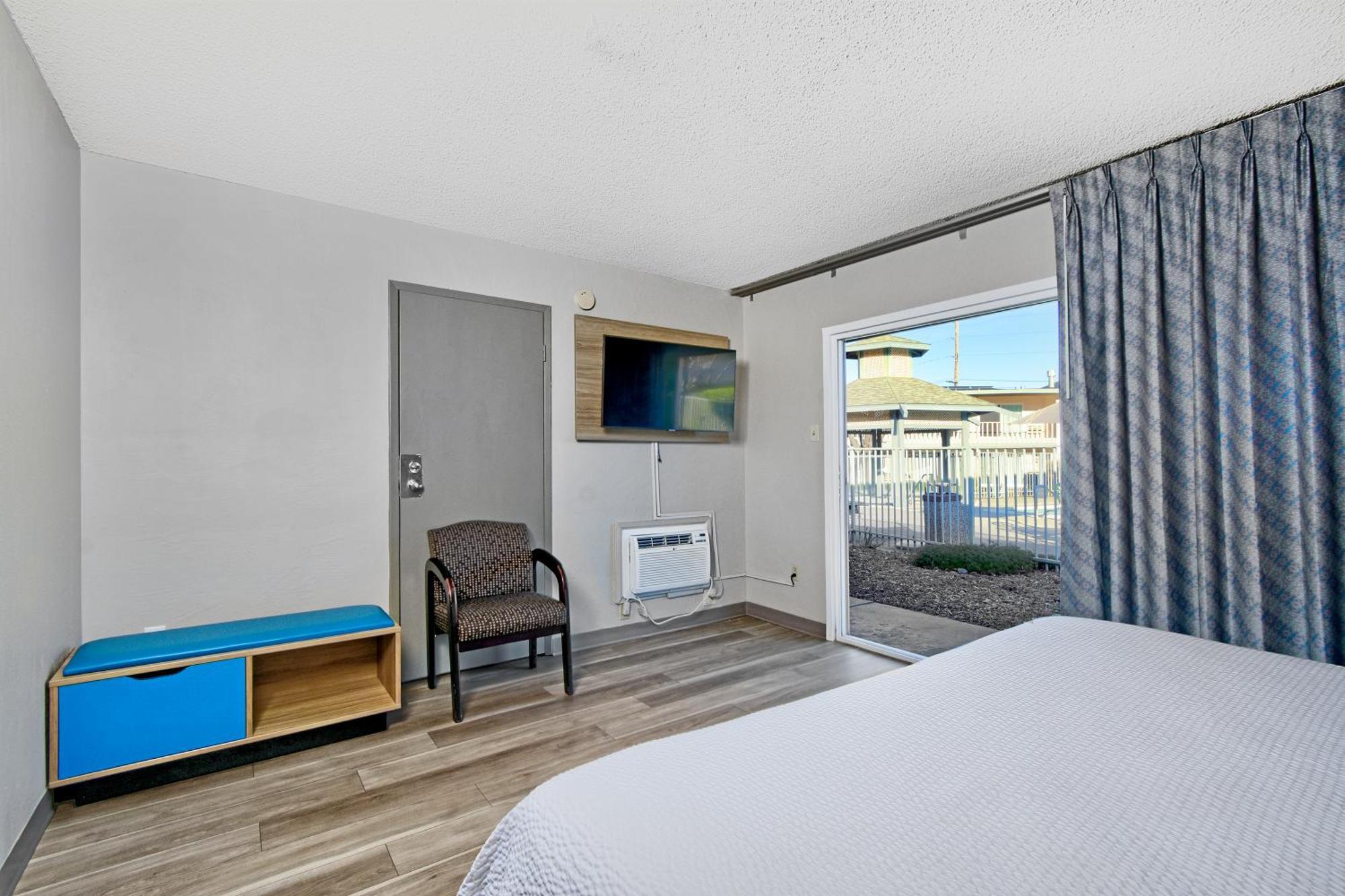 Days Inn By Wyndham Novato/San Francisco Экстерьер фото