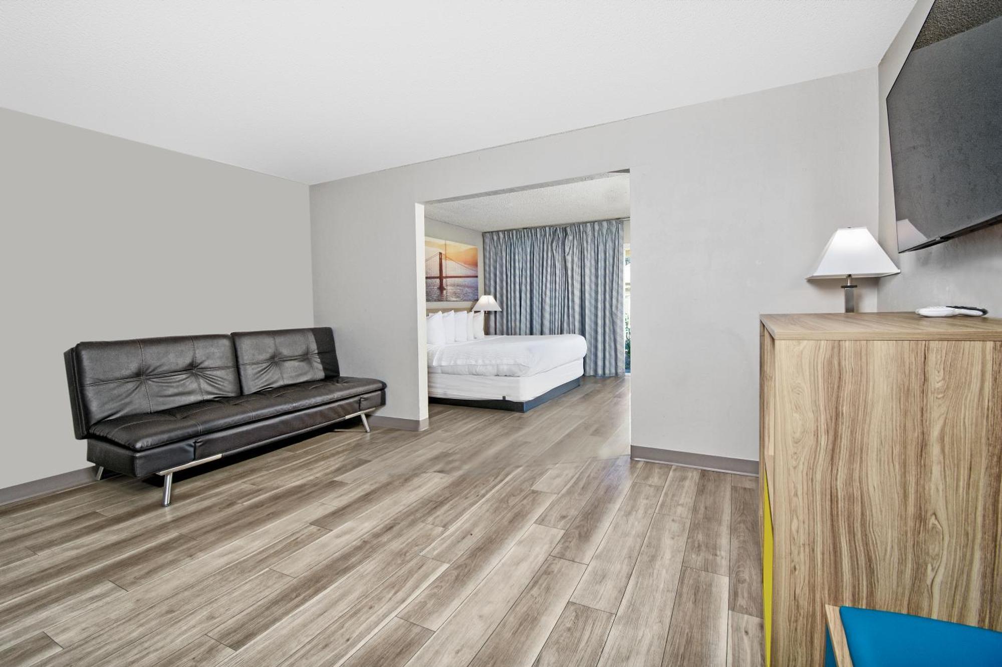 Days Inn By Wyndham Novato/San Francisco Экстерьер фото