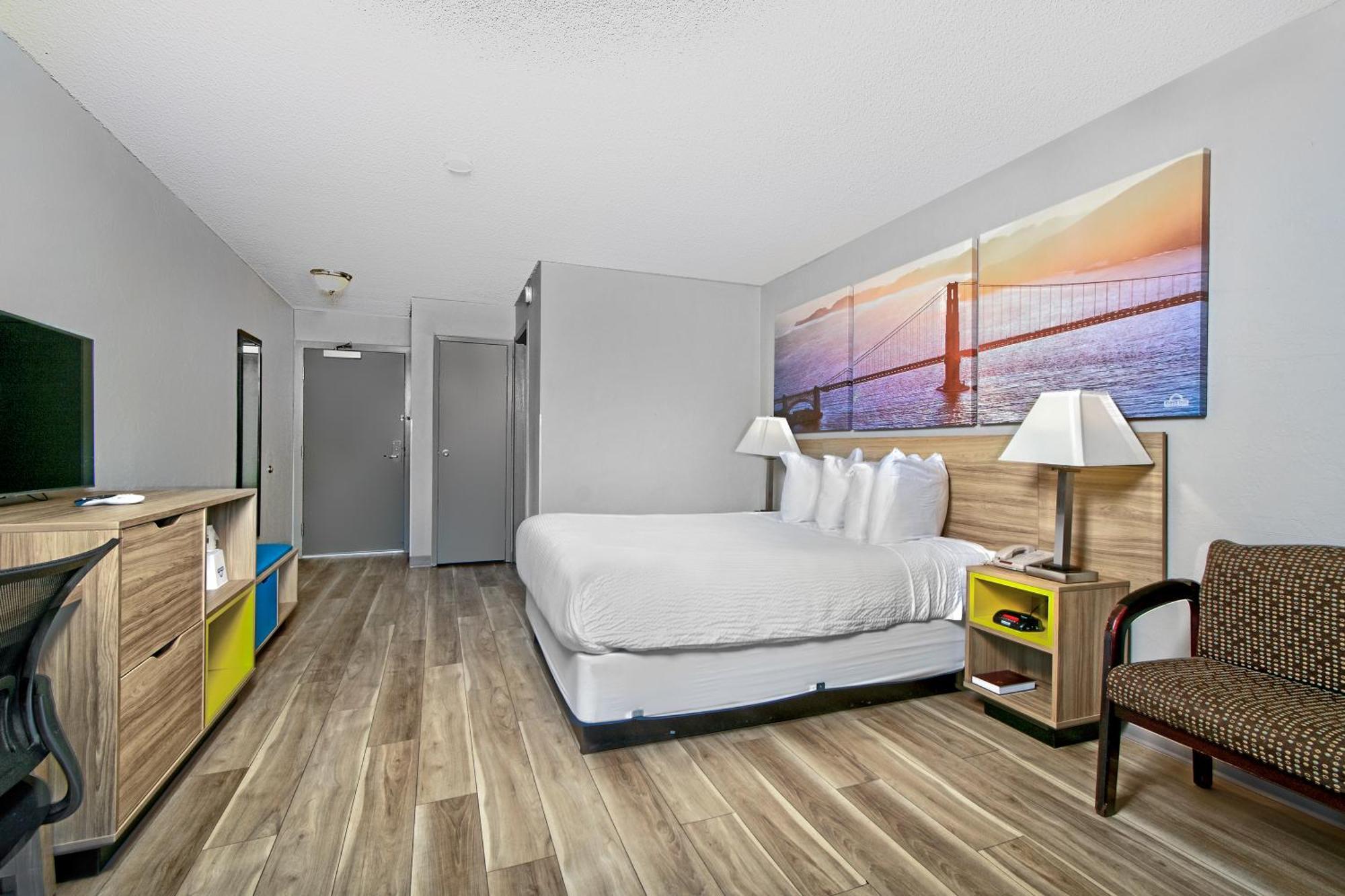 Days Inn By Wyndham Novato/San Francisco Экстерьер фото