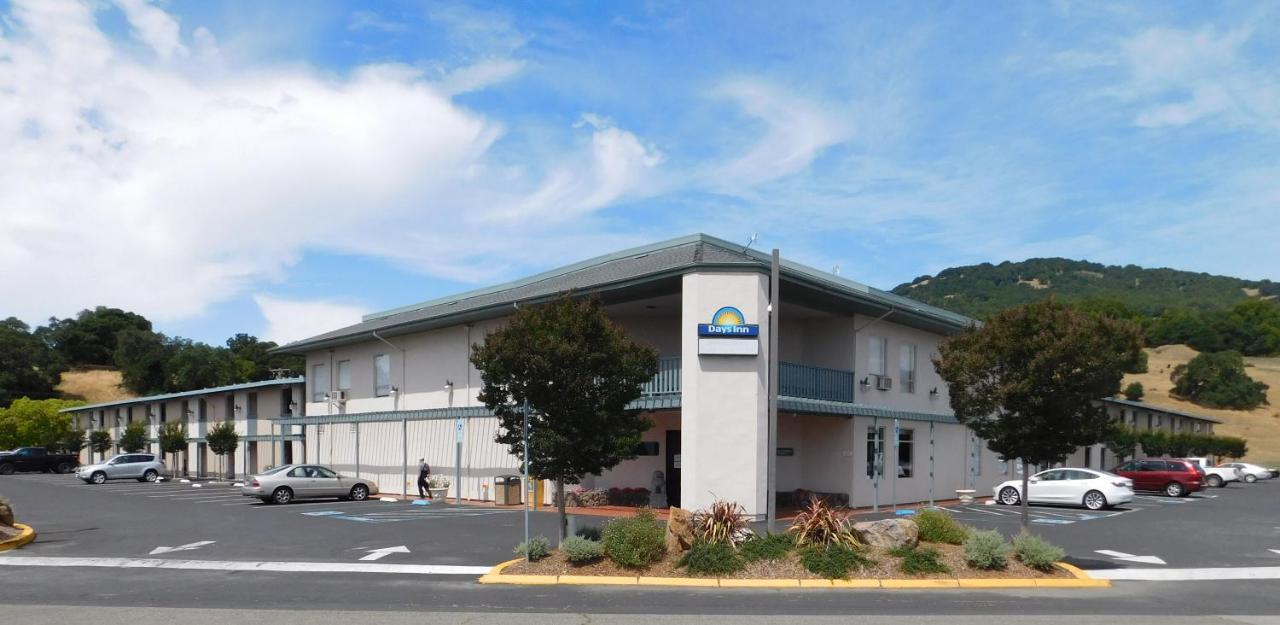 Days Inn By Wyndham Novato/San Francisco Экстерьер фото